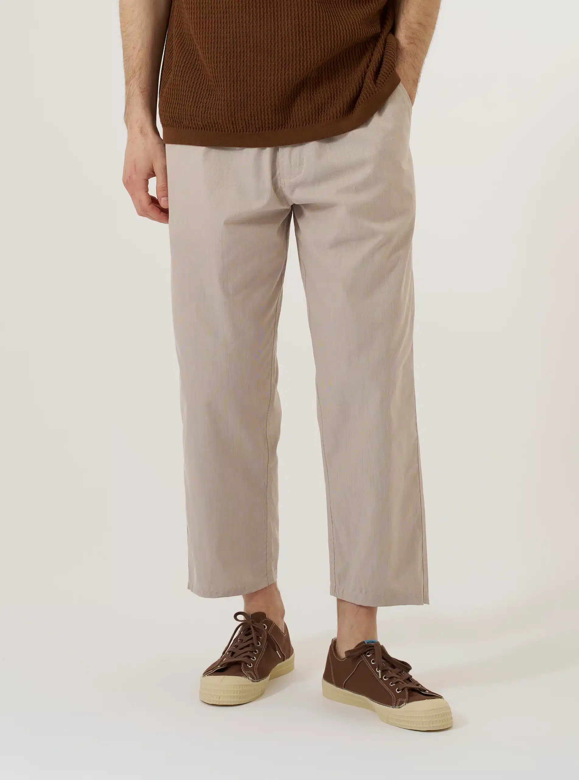 34134_Kennedy-stripe-brown_model_1.jpg