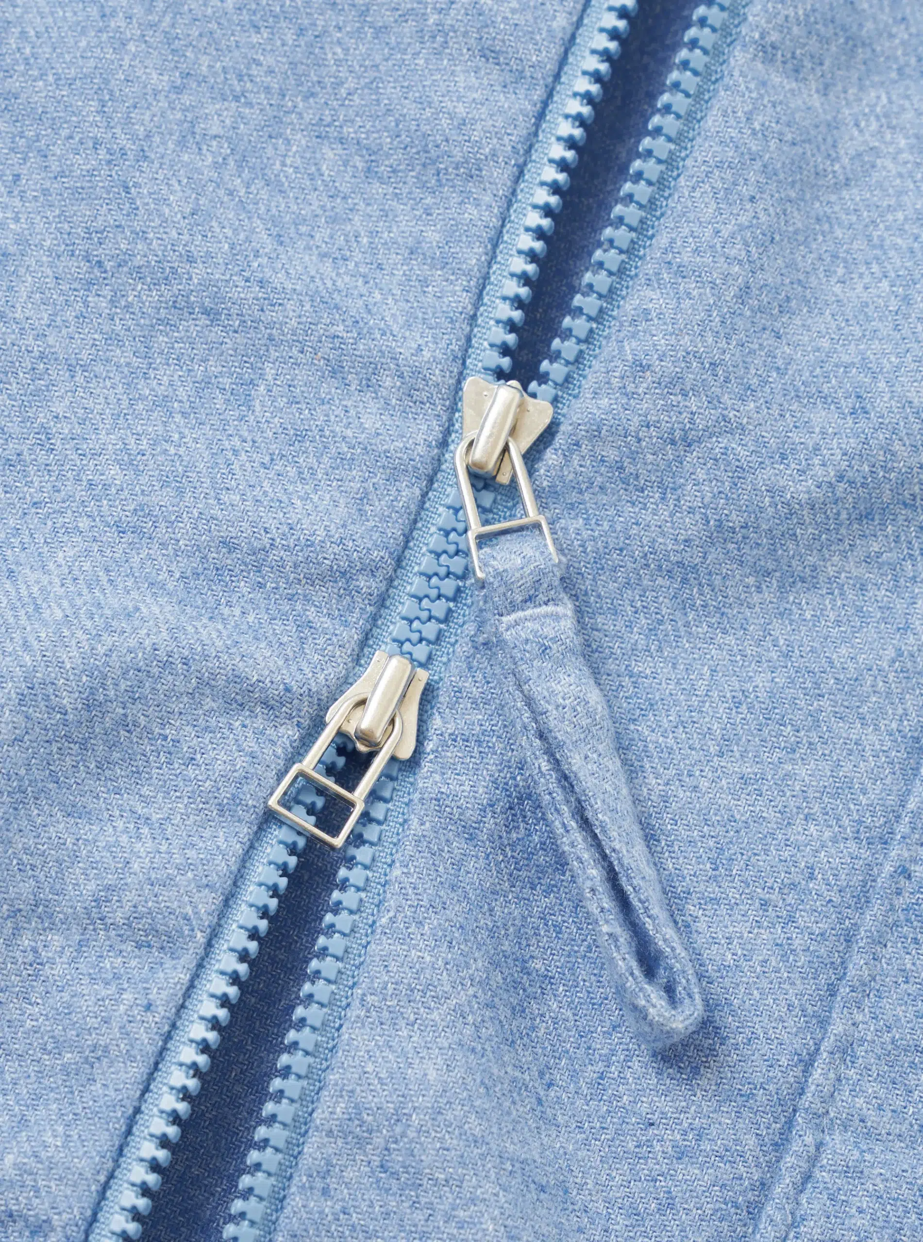 35562_monty-cot-tencel-sky-blue_3.jpg